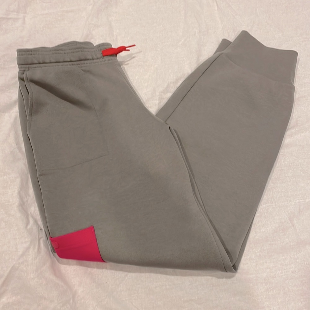 Adididas girls sweatpants